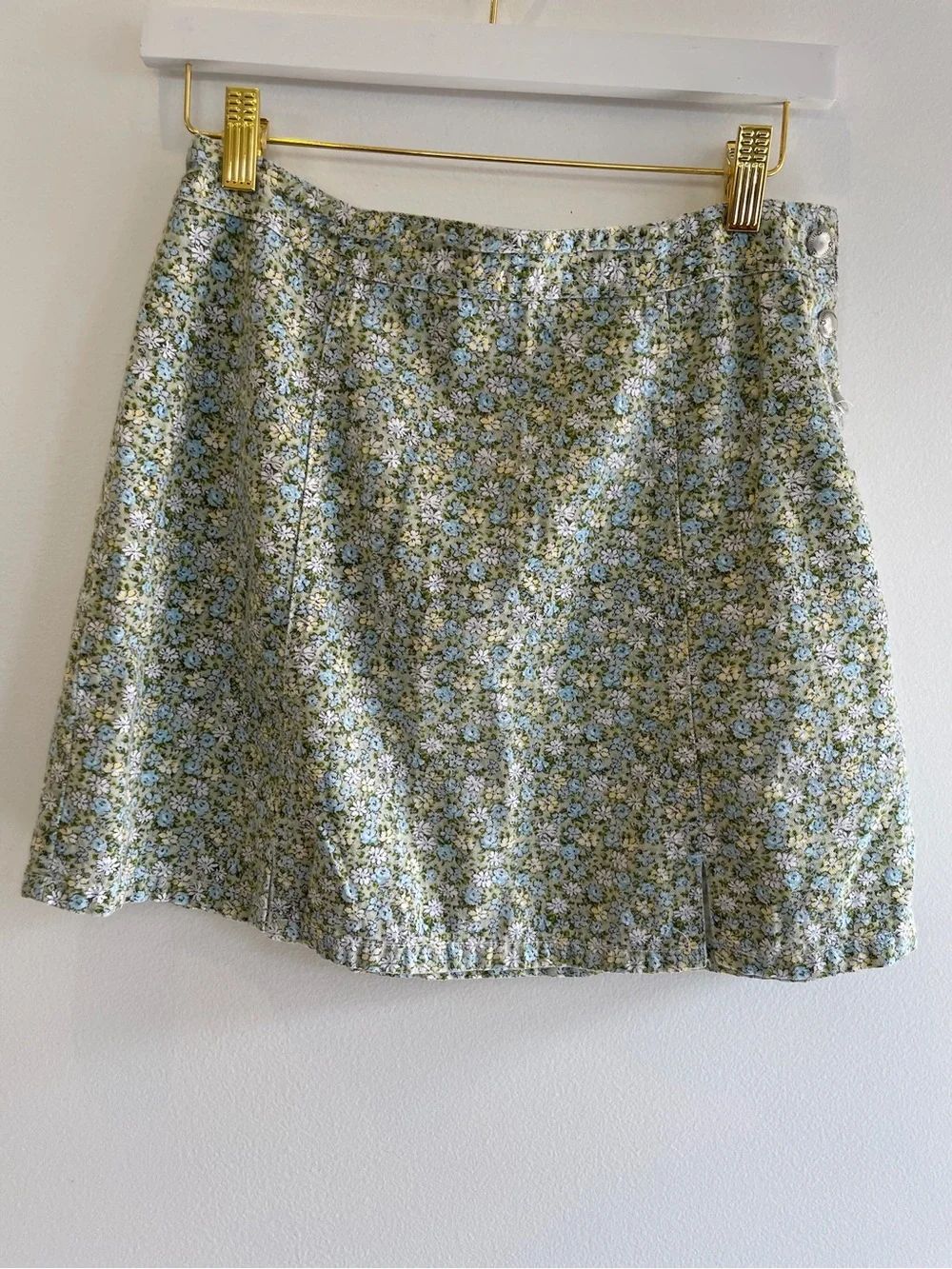 Vintage Floral A-Line Mini Skirt in Light Blue and Green